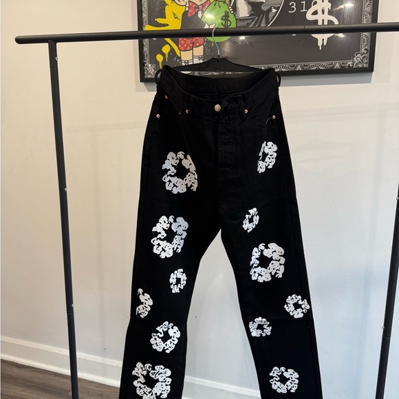 Rare Denim tears Levi's Men's Relaxed Jeans - Black and Gray unisex - Picture 8 of 16